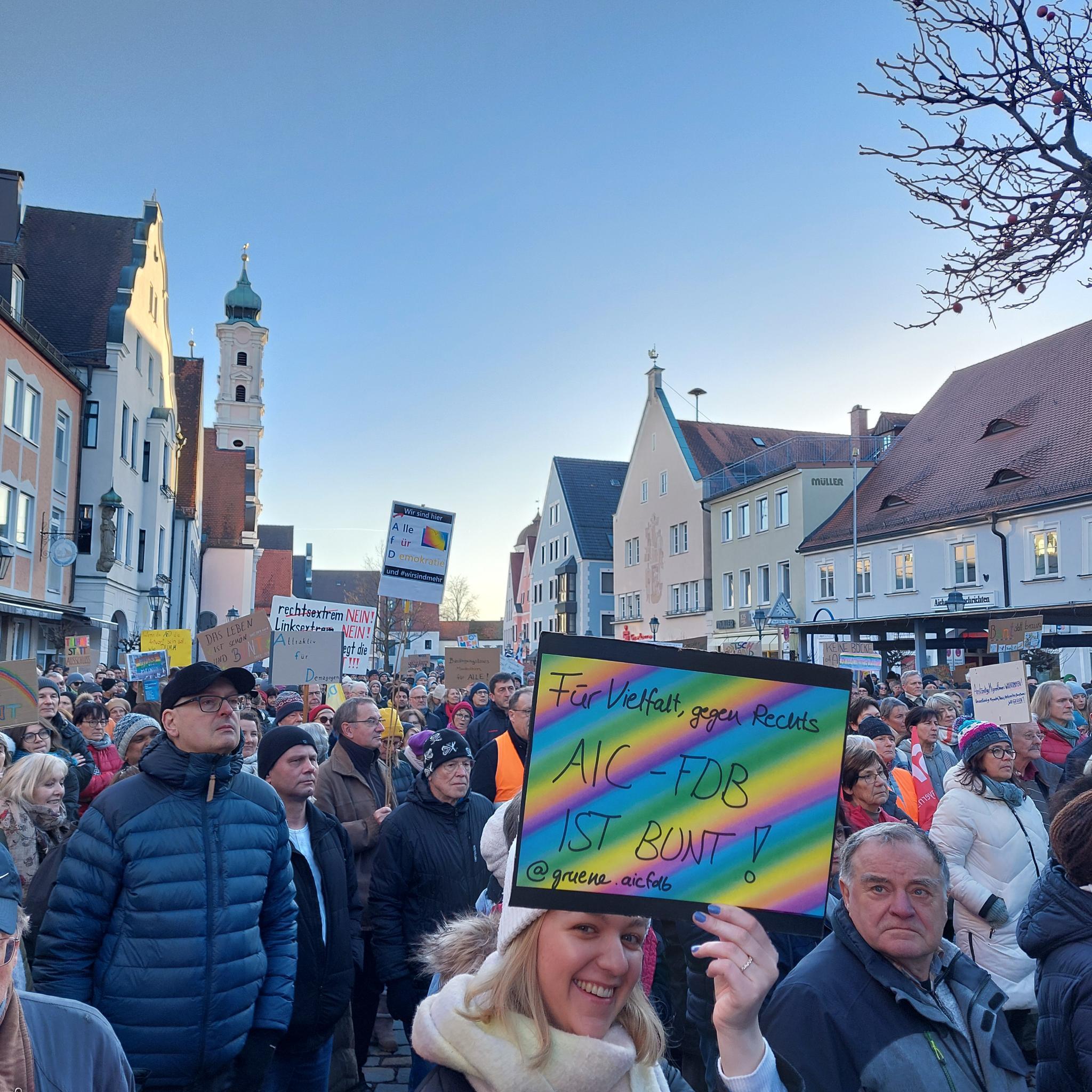 Demonstrationen GEGEN RECHTS