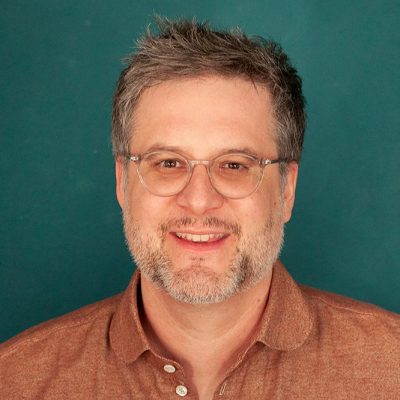 Portraitfoto von Josh Stadlmaier
